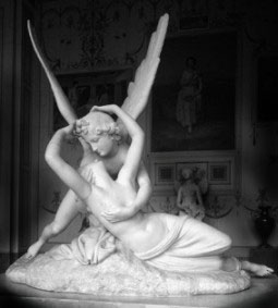 Эрот слетающий к Психее. скульпт. Антонио Канова 1792 г.
